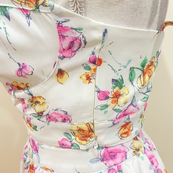 Wayf 2 piece floral flowy tiered maxi skirt & crop top corset tie straps small - Picture 11 of 14